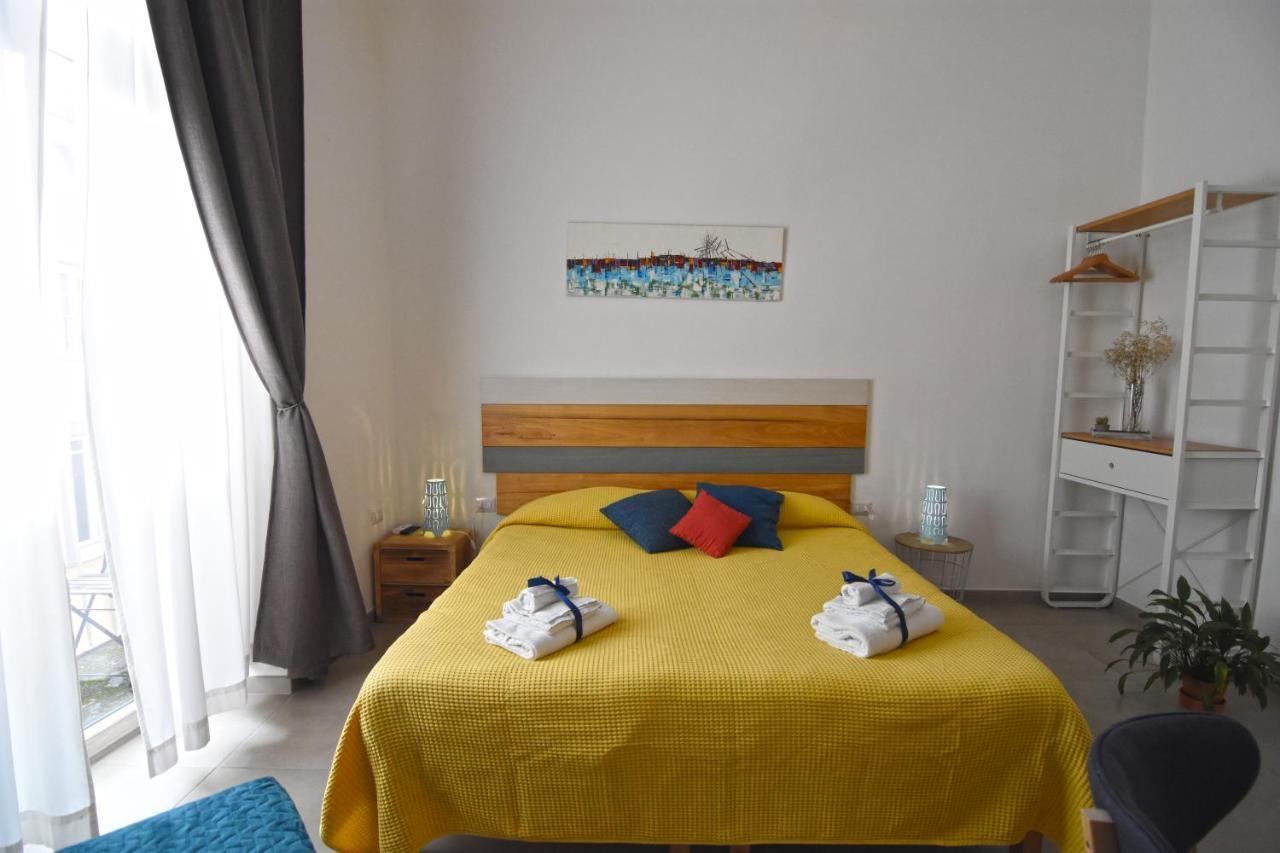Crianza B&B Napels Buitenkant foto